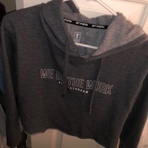 1st phorm grey crop sweatshirt